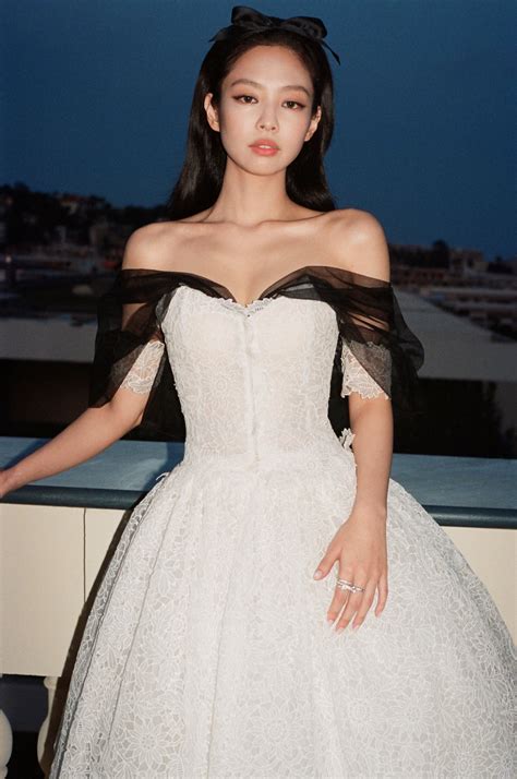 jennie from chanel gown.